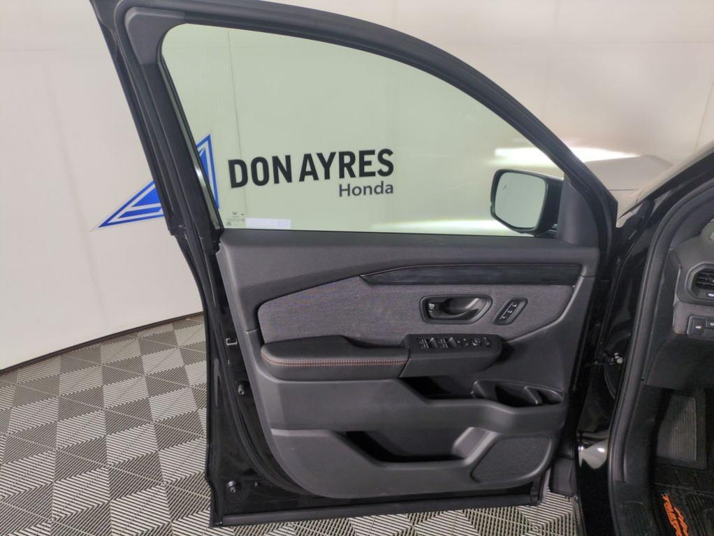 new 2026 Honda Passport car, priced at $50,503