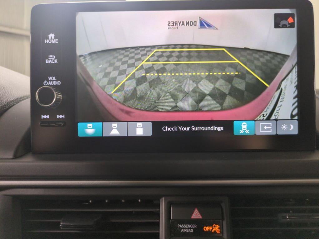 new 2025 Honda Pilot car, priced at $54,404