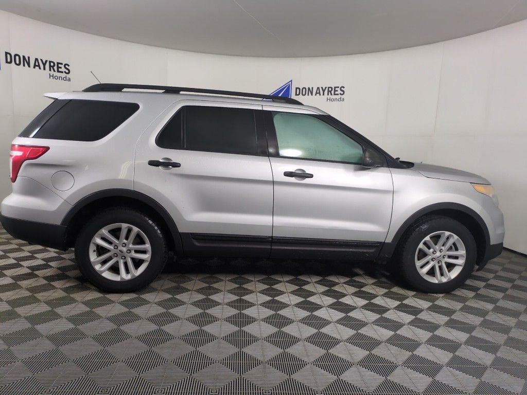 used 2015 Ford Explorer car, priced at $9,999