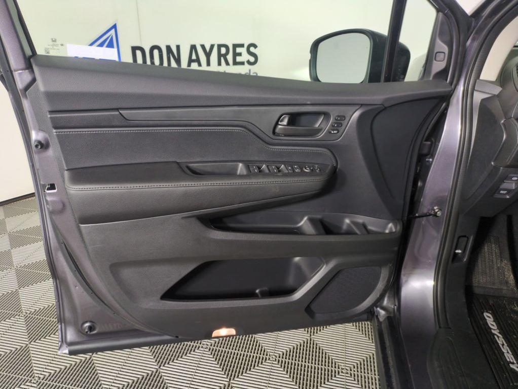 new 2026 Honda Odyssey car, priced at $45,289