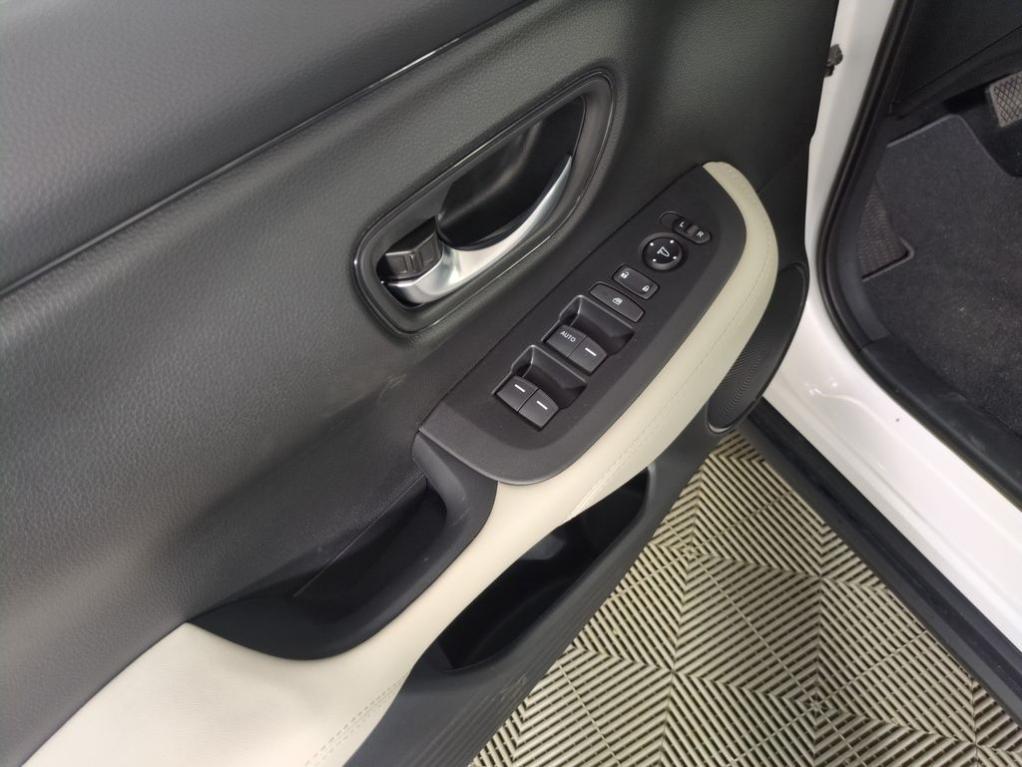 new 2026 Honda HR-V car, priced at $29,605