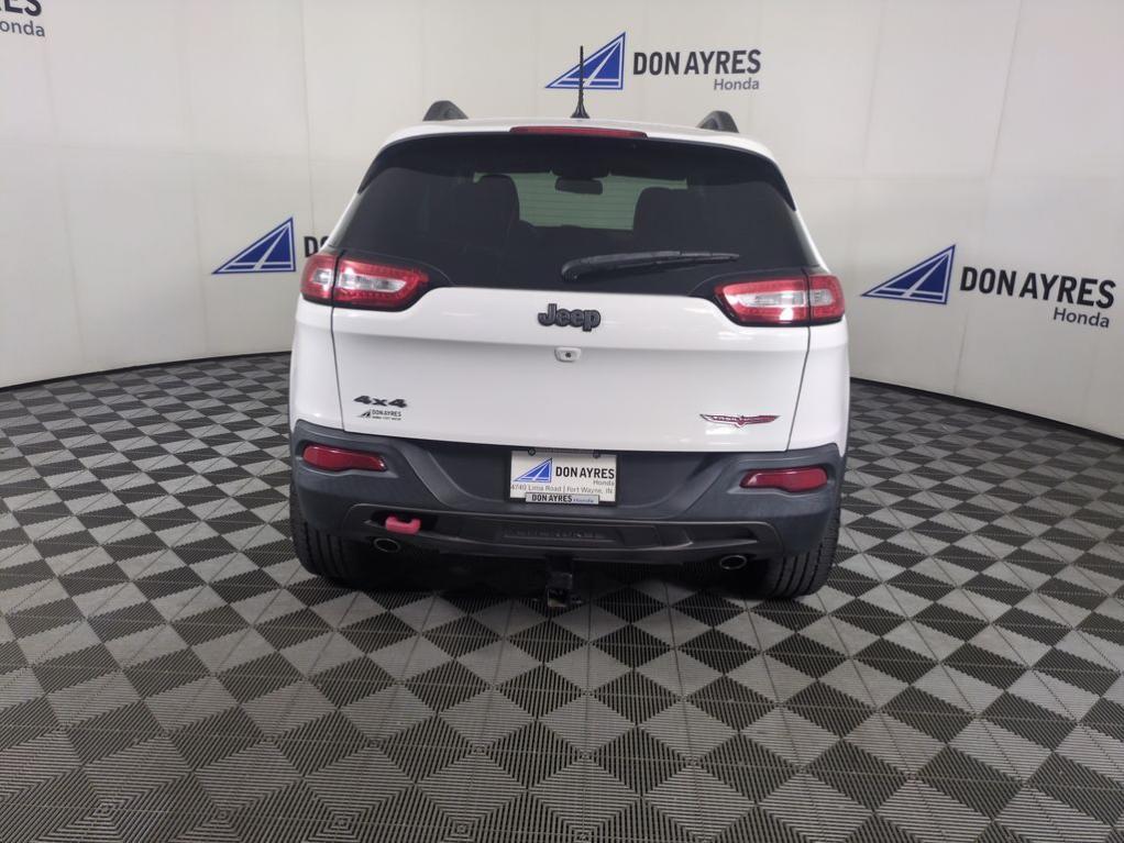 used 2015 Jeep Cherokee car, priced at $14,599