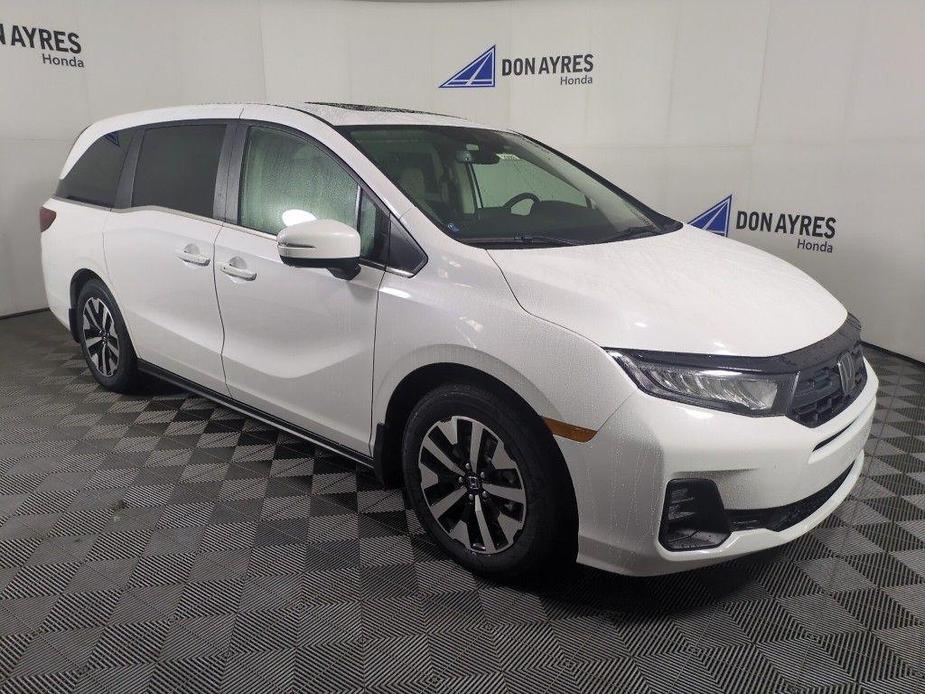 new 2025 Honda Odyssey car, priced at $43,770