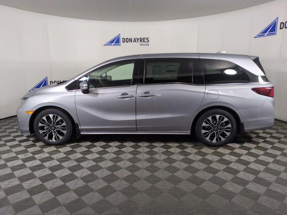 new 2025 Honda Odyssey car, priced at $52,275