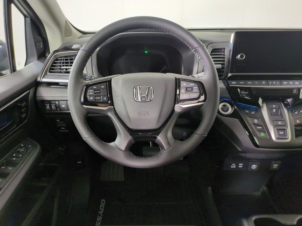 new 2025 Honda Odyssey car, priced at $52,275