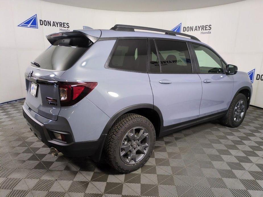 new 2025 Honda Passport car, priced at $46,850