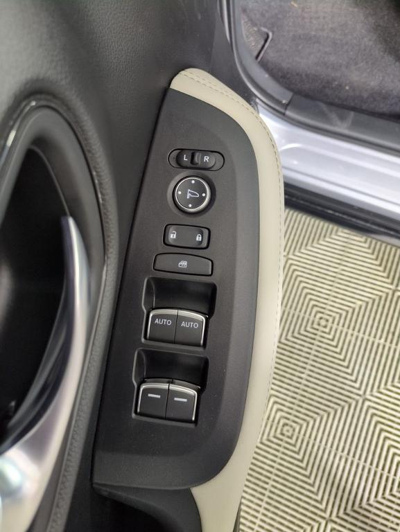 new 2026 Honda HR-V car, priced at $33,000