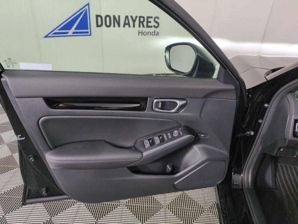 new 2025 Honda Civic Hybrid car, priced at $33,999