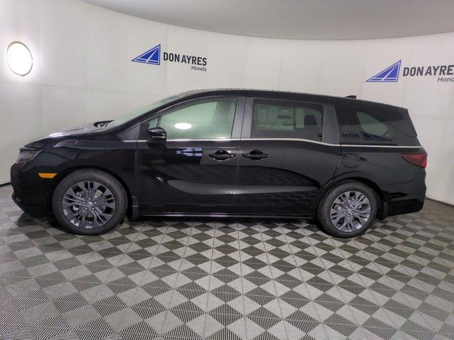 new 2025 Honda Odyssey car, priced at $48,005