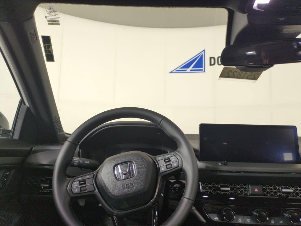 new 2025 Honda Accord Hybrid car, priced at $37,879