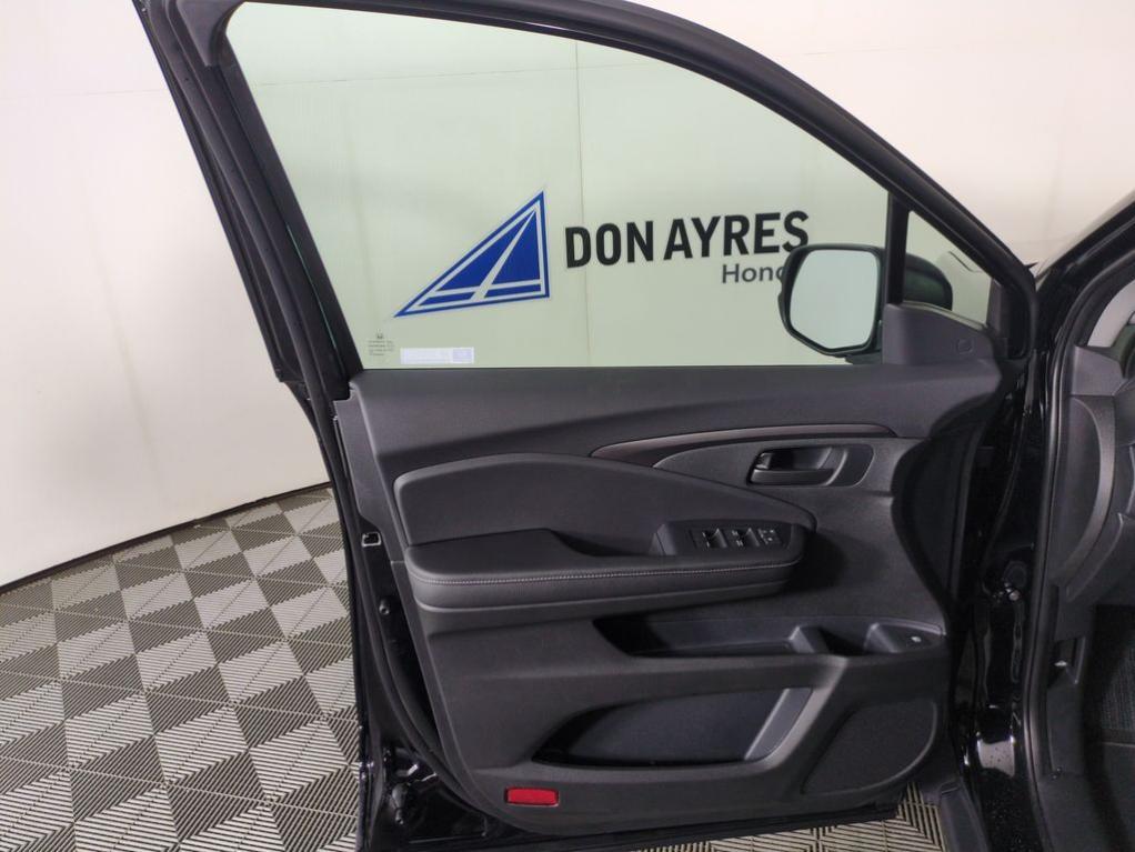 new 2026 Honda Ridgeline car, priced at $40,590