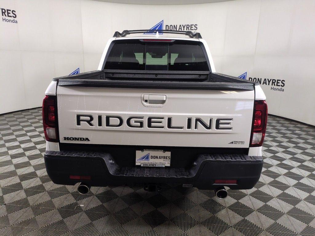 new 2025 Honda Ridgeline car, priced at $46,615