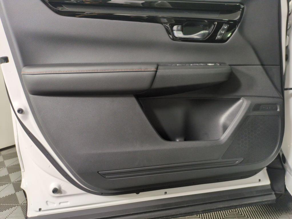 new 2026 Honda CR-V Hybrid car, priced at $45,054