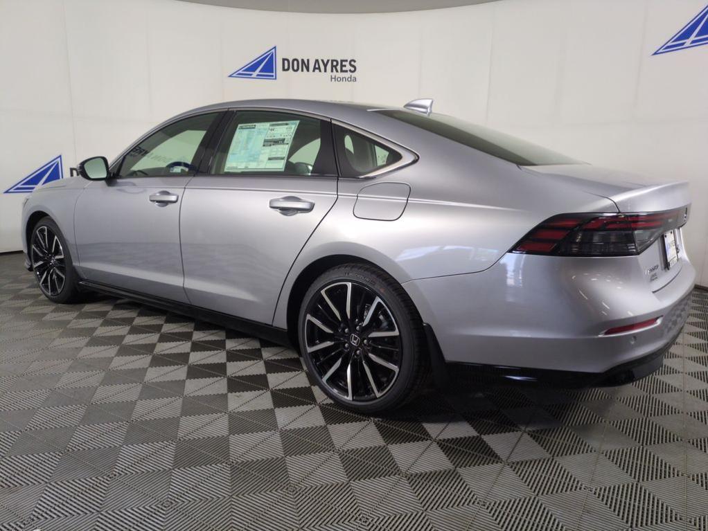 new 2025 Honda Accord Hybrid car, priced at $38,088