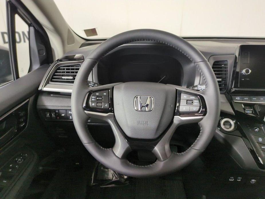 used 2025 Honda Odyssey car, priced at $47,999