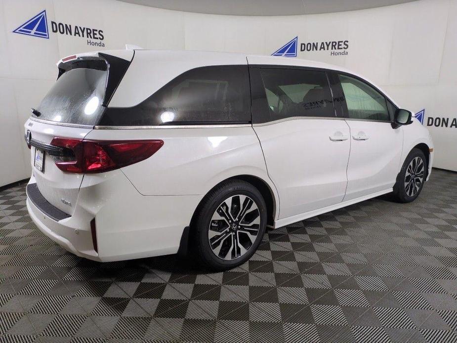 new 2025 Honda Odyssey car, priced at $52,730