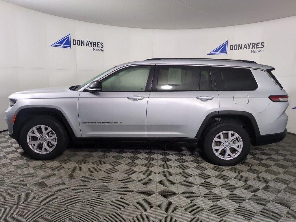 used 2022 Jeep Grand Cherokee L car, priced at $33,999