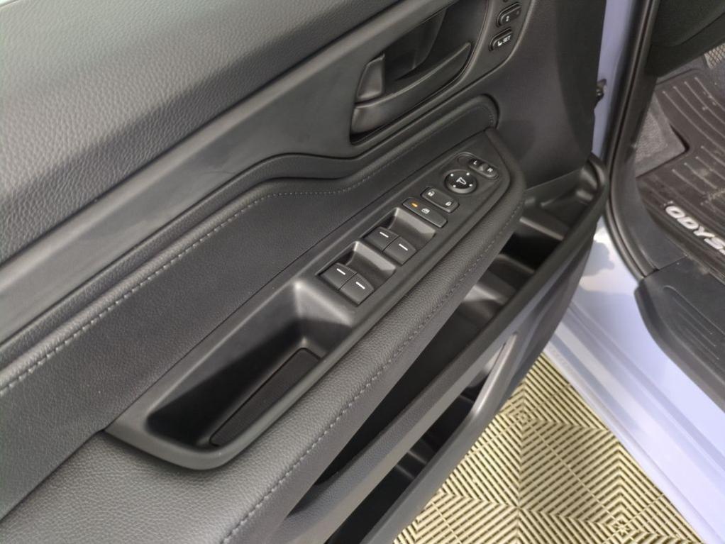 new 2026 Honda Odyssey car, priced at $43,601