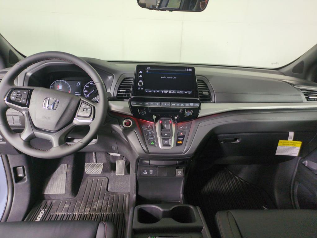 new 2026 Honda Odyssey car, priced at $43,601