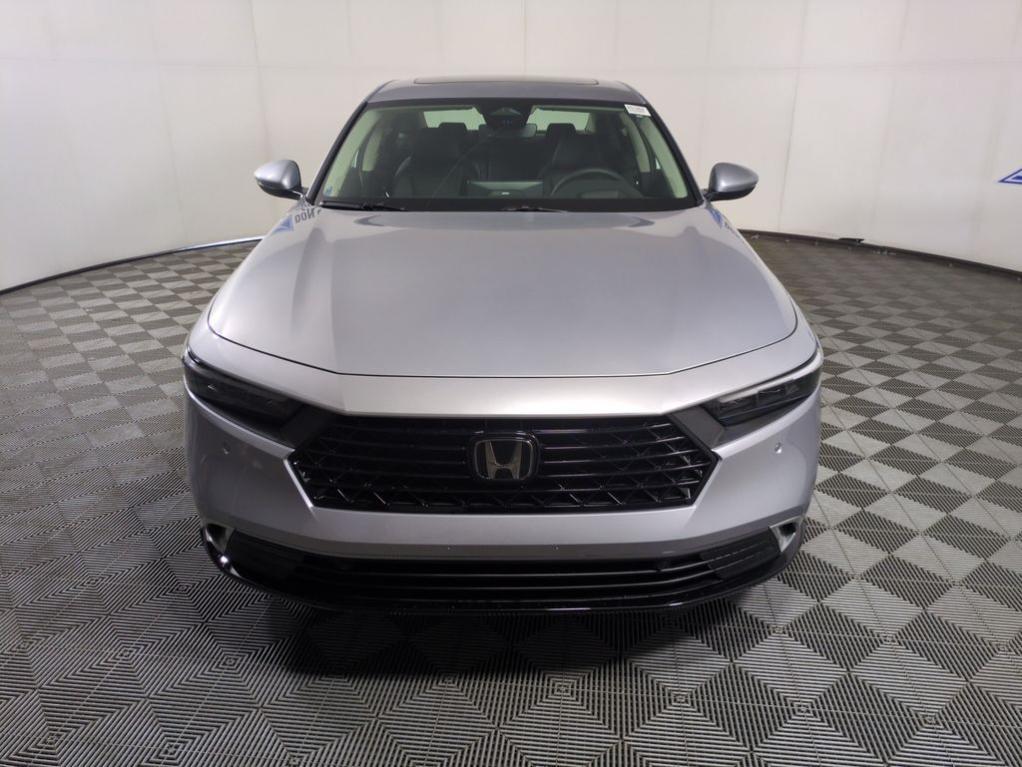 new 2025 Honda Accord Hybrid car, priced at $38,154