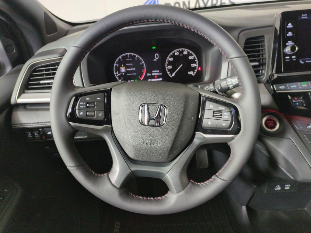 new 2026 Honda Odyssey car, priced at $44,357