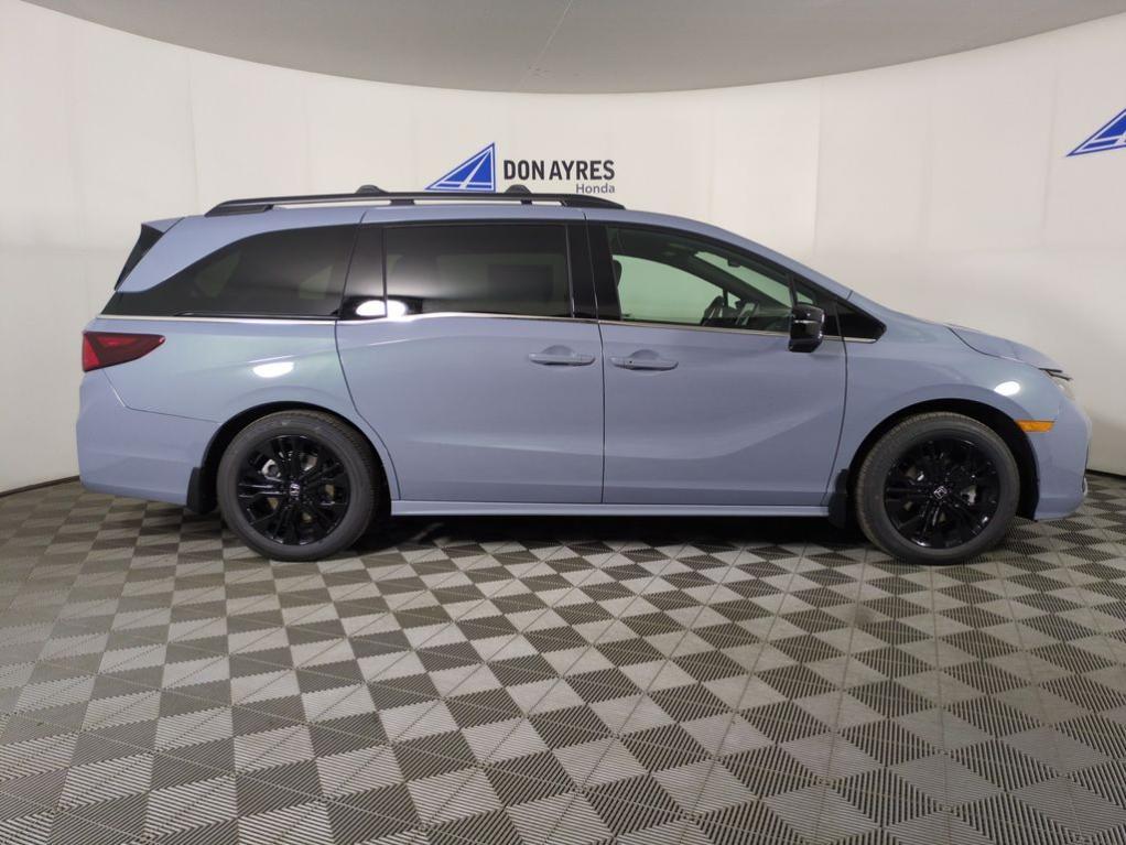 new 2026 Honda Odyssey car, priced at $44,357