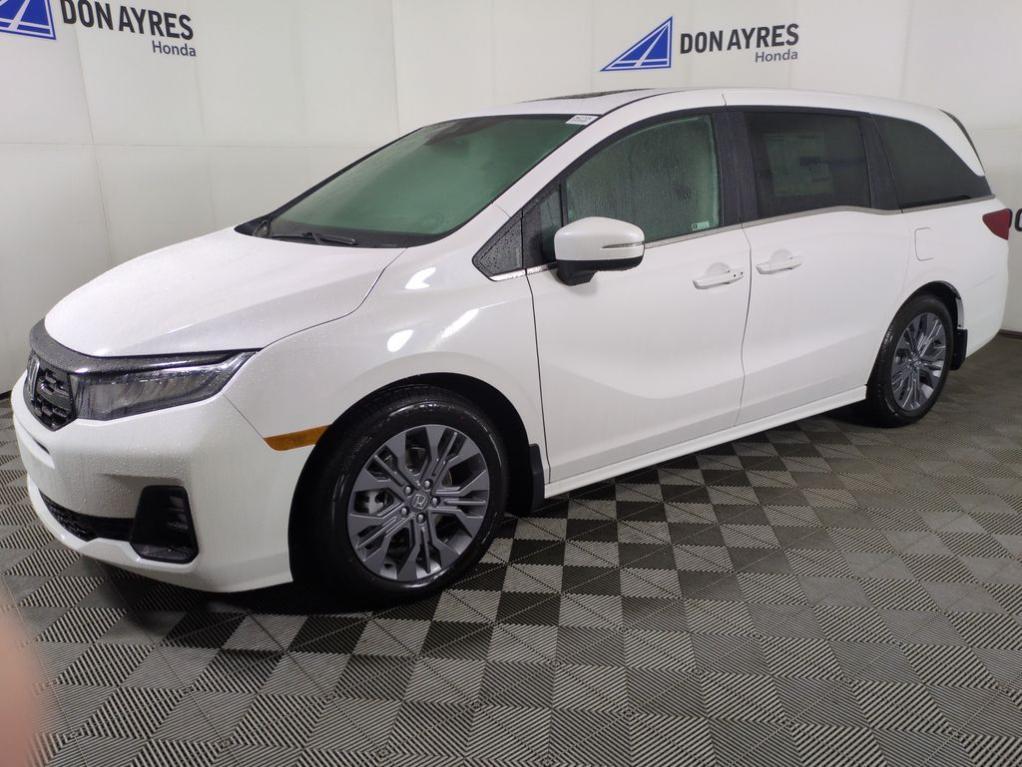 new 2026 Honda Odyssey car, priced at $46,033