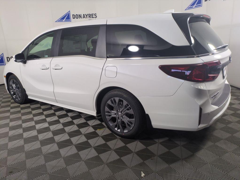 new 2026 Honda Odyssey car, priced at $46,266