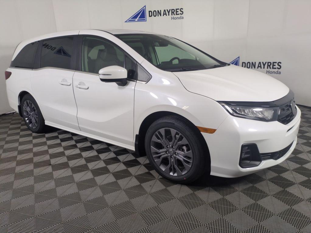 new 2026 Honda Odyssey car, priced at $46,266