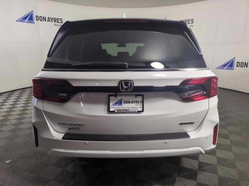 new 2026 Honda Odyssey car, priced at $46,266