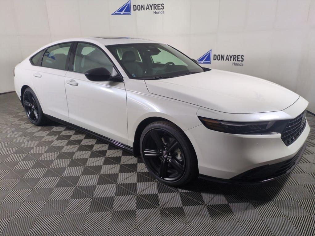 new 2025 Honda Accord Hybrid car, priced at $35,650