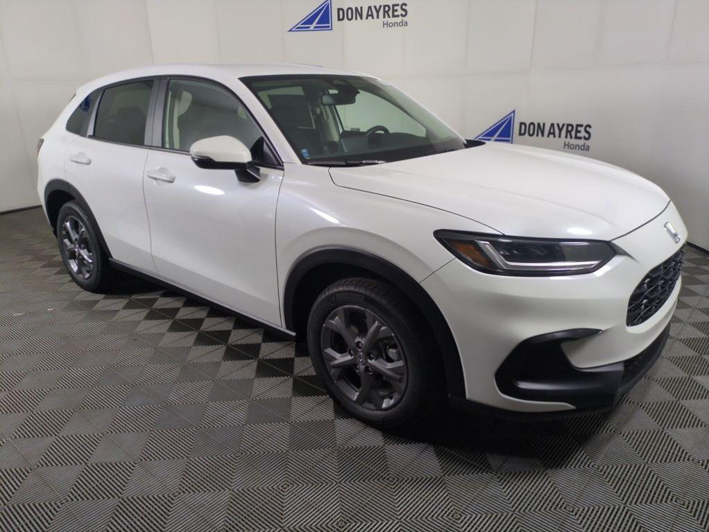 new 2026 Honda HR-V car, priced at $29,605