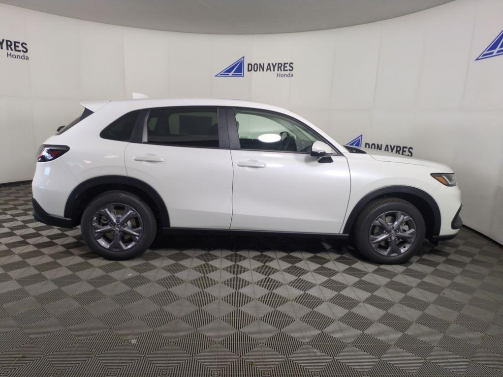new 2026 Honda HR-V car, priced at $29,605