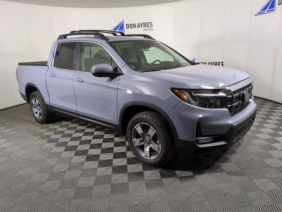 new 2025 Honda Ridgeline car, priced at $47,330