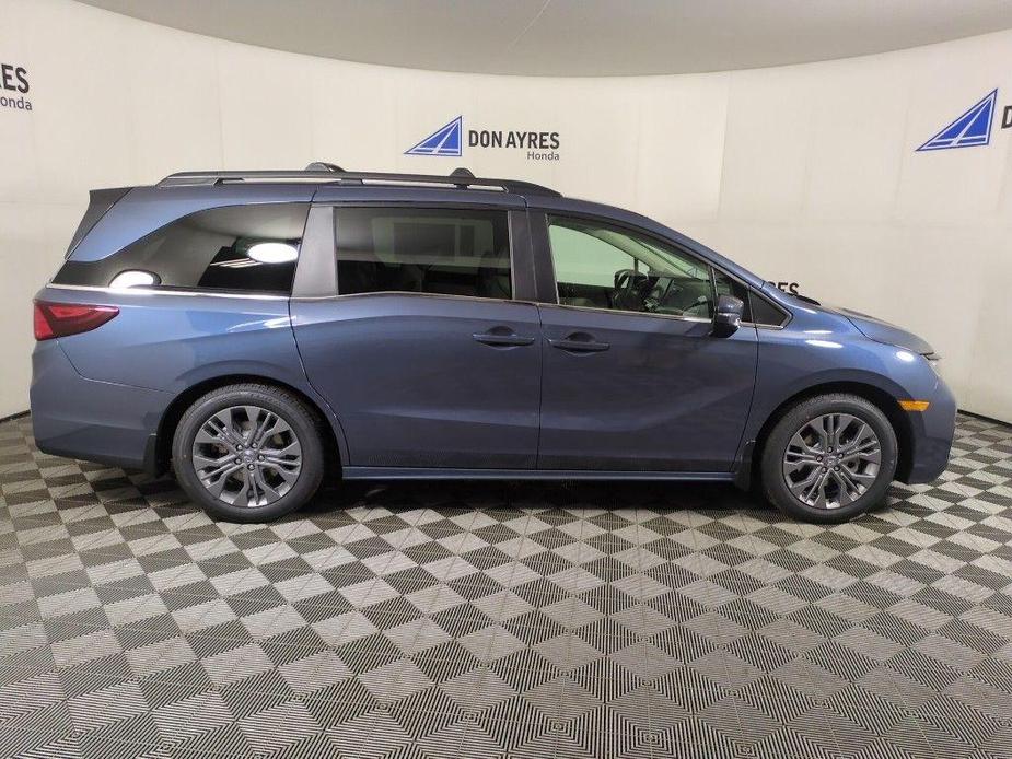 new 2025 Honda Odyssey car, priced at $48,965