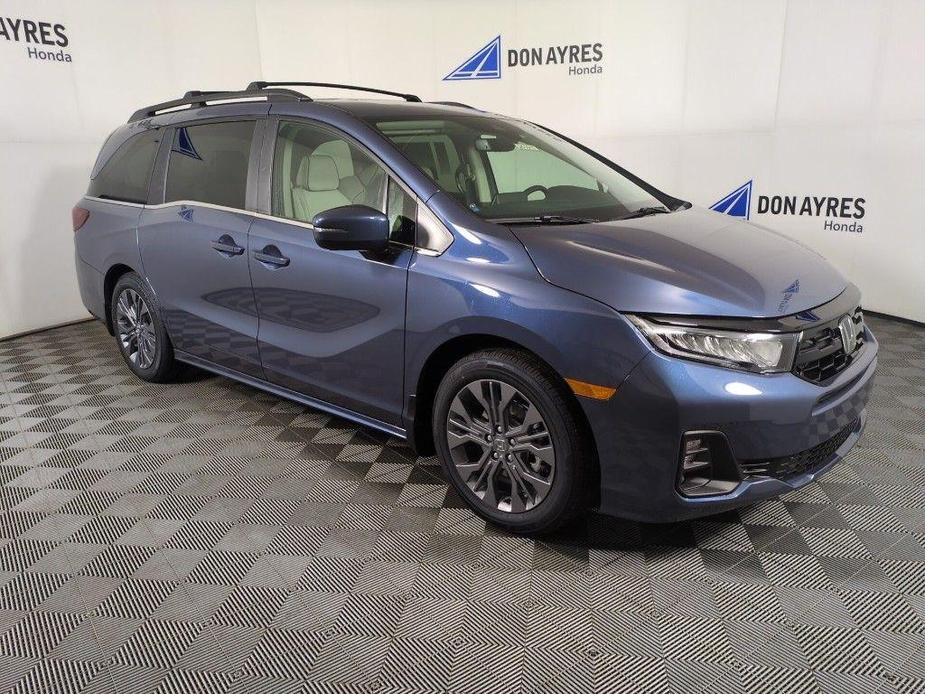 new 2025 Honda Odyssey car, priced at $48,965