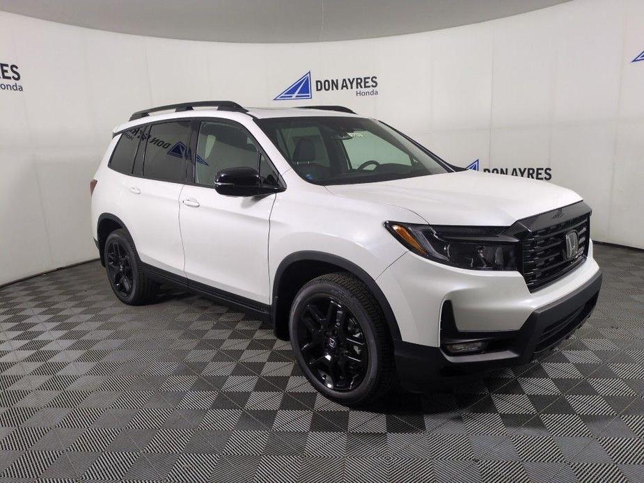 new 2025 Honda Passport car, priced at $50,320