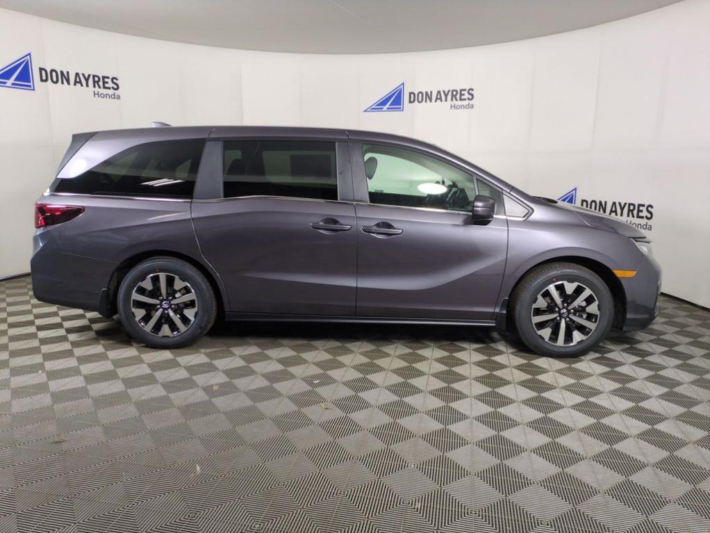 new 2026 Honda Odyssey car, priced at $45,289