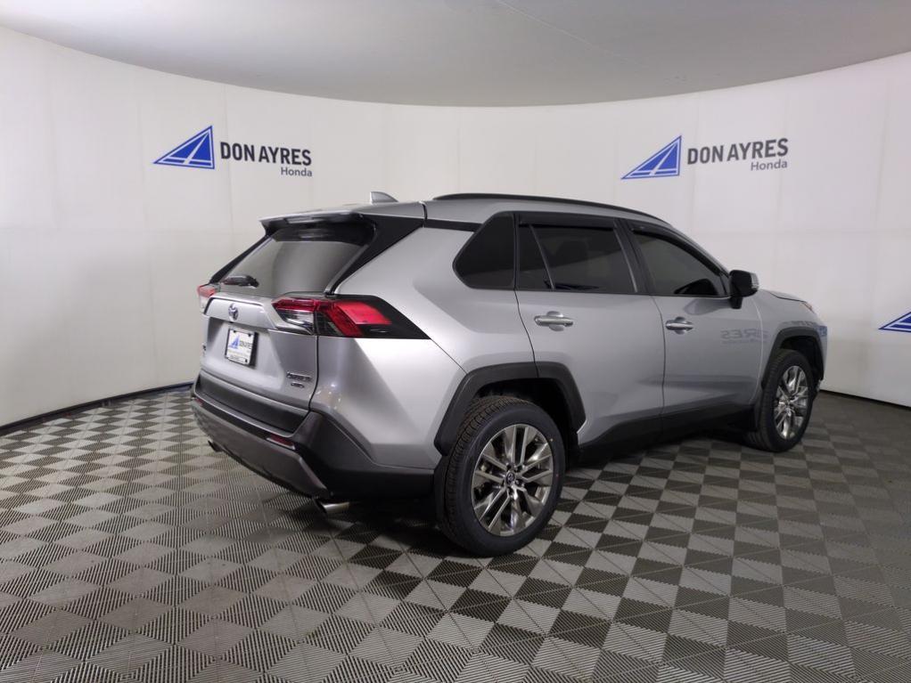 used 2019 Toyota RAV4 car, priced at $22,999