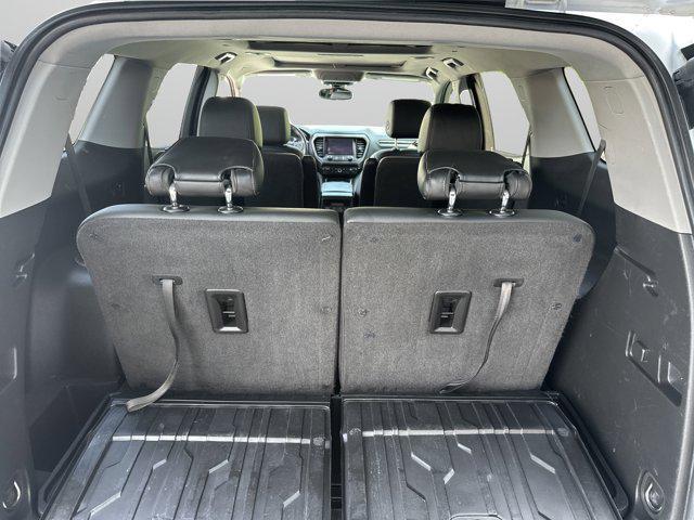 used 2021 GMC Acadia car, priced at $24,995