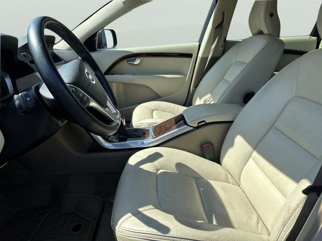 used 2015 Volvo XC70 car, priced at $14,995