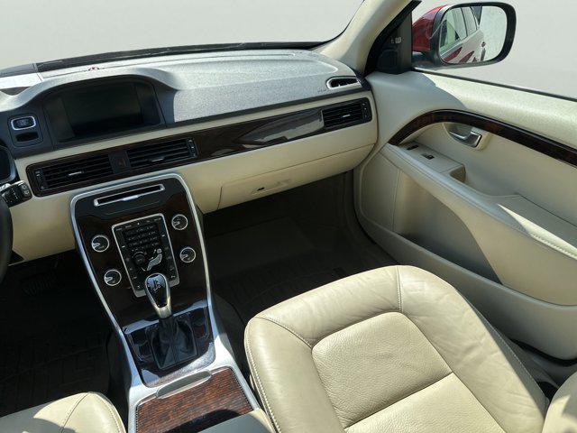 used 2015 Volvo XC70 car, priced at $14,995