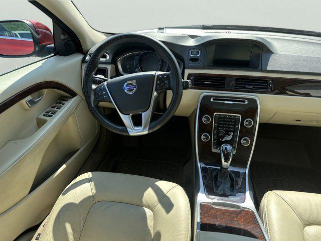used 2015 Volvo XC70 car, priced at $14,995