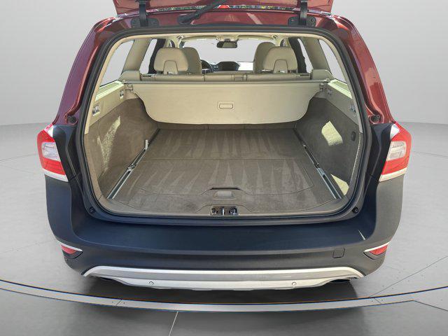 used 2015 Volvo XC70 car, priced at $14,995