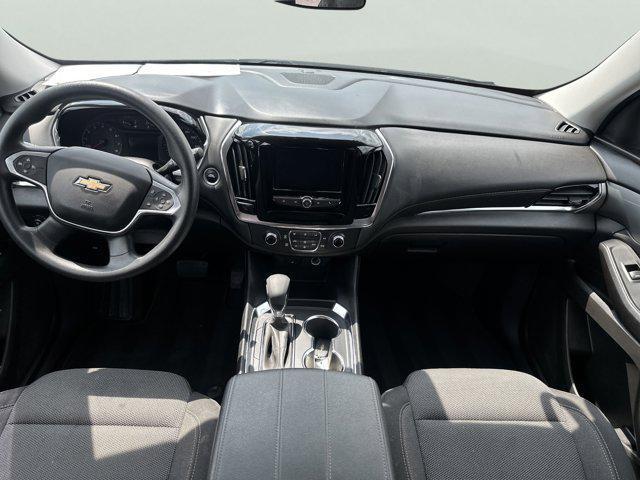 used 2021 Chevrolet Traverse car, priced at $21,900