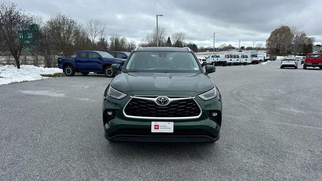 used 2023 Toyota Highlander car, priced at $37,000
