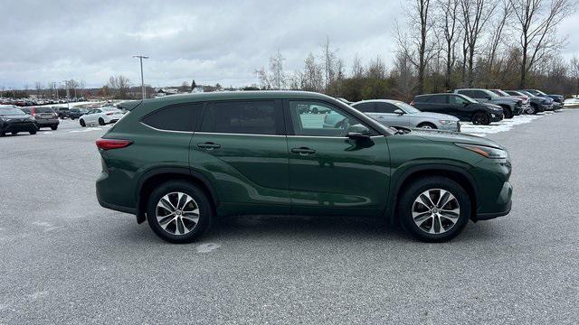 used 2023 Toyota Highlander car, priced at $37,000