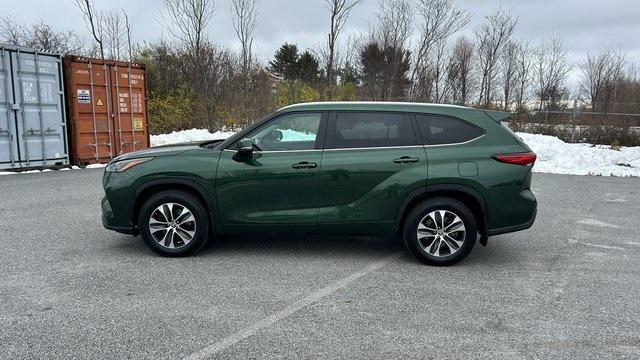 used 2023 Toyota Highlander car, priced at $37,000