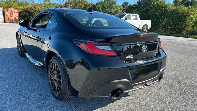 new 2025 Toyota GR86 car, priced at $35,979