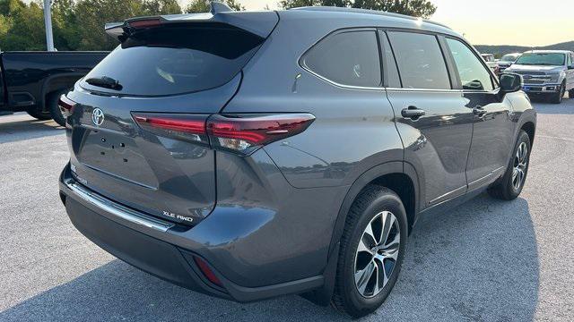 used 2025 Toyota Highlander car, priced at $45,200